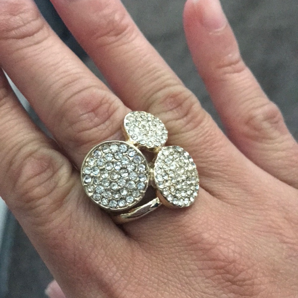 Express Tri Circle Bling Ring